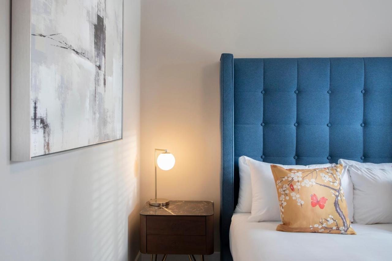 Elliot Oliver - Luxurious Two Bedroom Apartment With Parking Gloucester Exterior photo